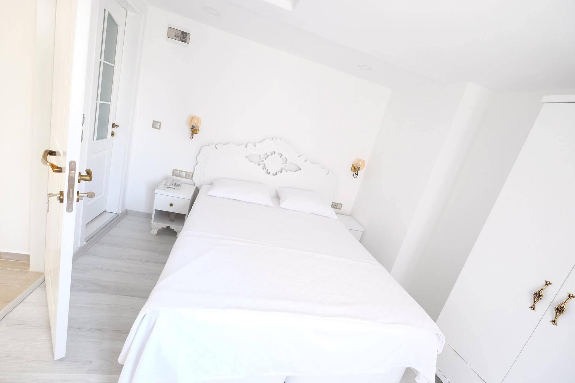 Bugra Alacati (Adults Only) Extérieur photo